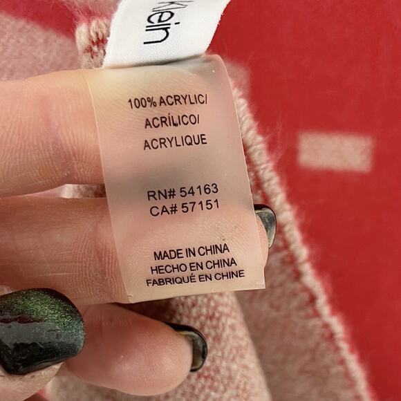 Calvin Klein Winter Scarf Fringe CK Logo Warm Wrap Cozy Peach Pink 11x66” - Picture 6 of 7